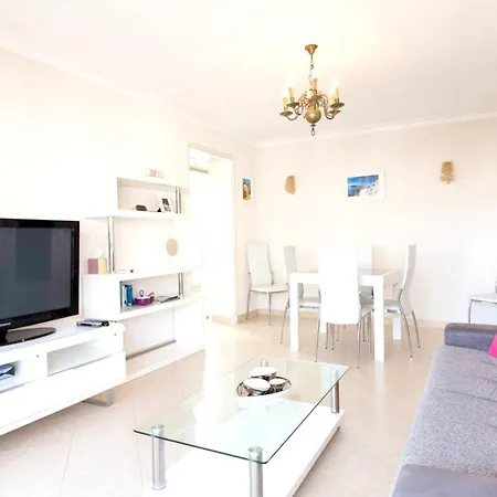 Moderne A Avec Balcon Et Vue Sur La 55 M² דירה